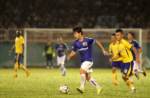 Hoàng Anh Gia Lai thua Khánh Hòa: Sự thật dần hé lộ về sức U19