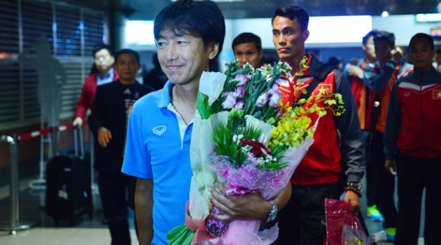 HLV Miura dặn đội tuyển Việt Nam quên chiến thắng trước Malaysia