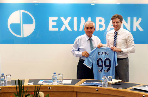 VFF bắt tay đào tạo cầu thủ trẻ với Man City