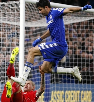 11 cầu thủ chơi xấu nhất bóng đá Anh