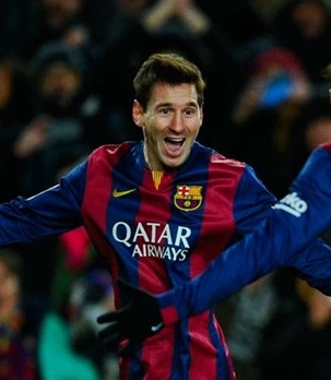 Messi rút ngắn khoảng cách với Ronaldo trong cuộc đua Giày vàng