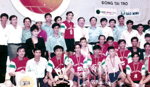 Những tượng đài đã mất: Có một thời bóng chuyền Dệt Thành Công