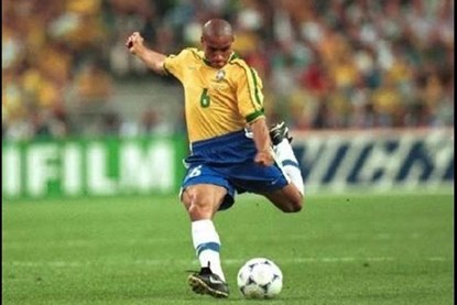 Video: Những bàn thắng khó tin nhất trong lịch sử bóng đá