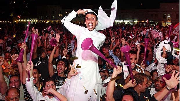 Tranh cãi ngày đá chung kết World Cup 2022