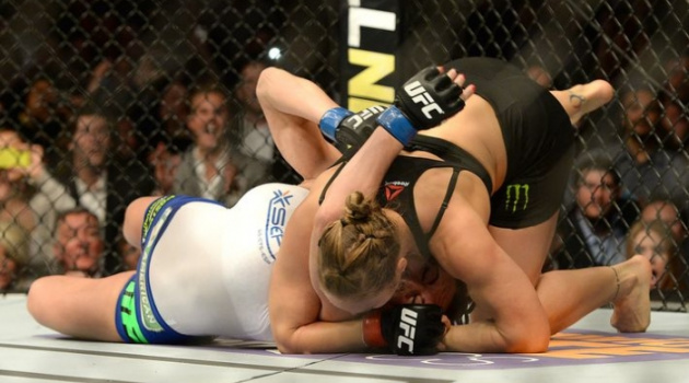 UFC đã mắc sai lầm, Rousey hạ gục Zingano không phải là 14 giây