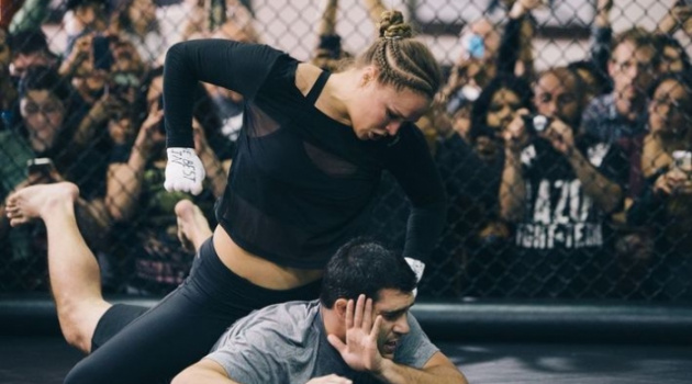 Rousey: Tôi hoàn toàn đủ sức hạ các đồng nghiệp nam