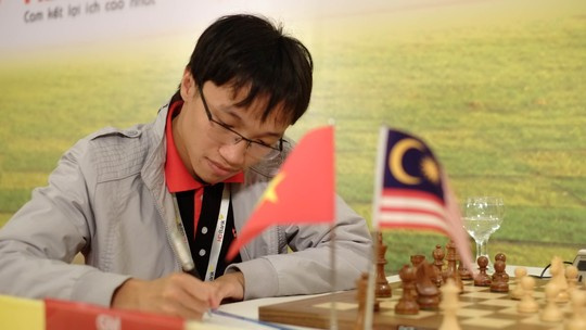 Trường Sơn, Quang Liêm đối đầu cao thủ