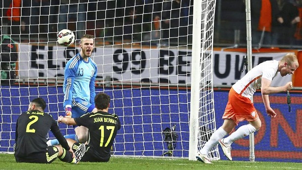 HLV Del Bosque: 20 phút đầu tiên đã chôn vùi chúng tôi