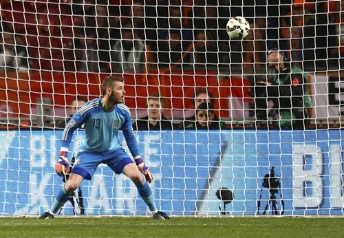 Thủng lưới 2 bàn trong 3 phút, De Gea nói gì?