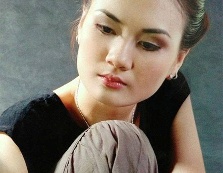 Hoa khôi Kim Huệ nối dài kỷ lục ở giải quốc gia