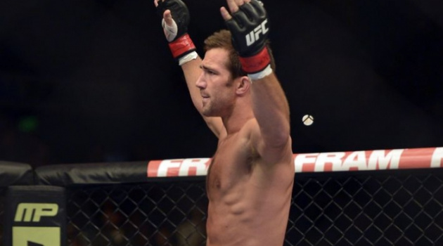 Lộ diện rào cản ngăn Rockhold giành lấy suất tranh đai