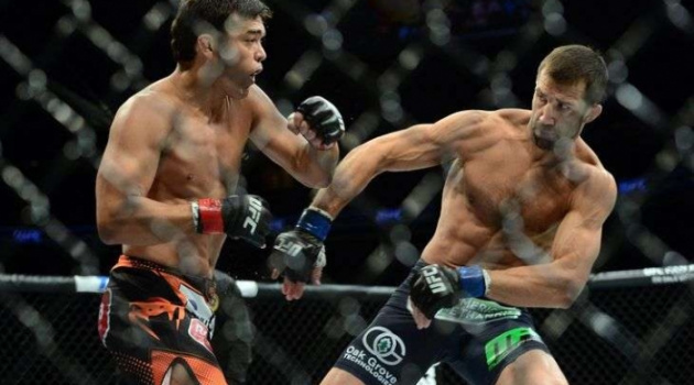 Rockhold được 'bật đèn xanh' cho suất tranh đai