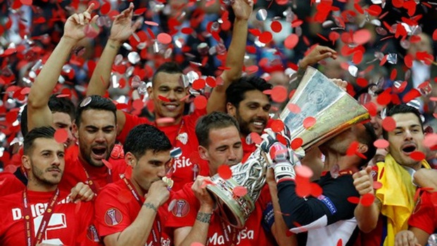 Top 5 đội bóng “Nhà nghèo vượt khó” xuất sắc mùa này