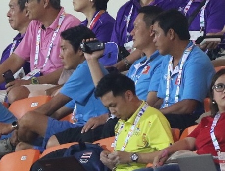 HLV Miura cử trợ lý thăm dò U23 Thái Lan