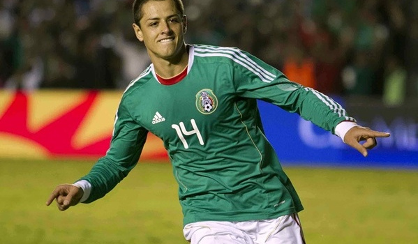 Chicharito lỡ Copa America 2015 vì lý do rất củ chuối