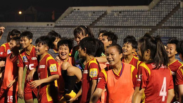 Chùm ảnh: Cô trò Kim Chi vỡ òa trong niềm hạnh phúc