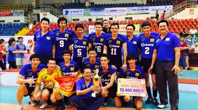 Hồi hộp chờ những trận đấu Giải bóng chuyền tranh Cúp Sanatech 2015