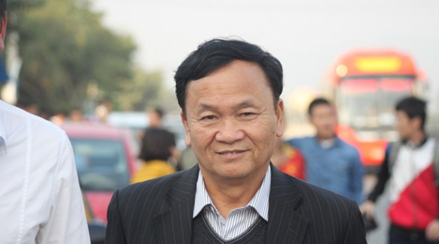 ‘Người ngoài dùng tiền rút ruột tài năng nhí của SLNA’