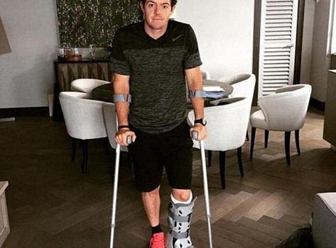 Chấn thương lãng xẹt, McIlroy dễ mất ngôi số một làng golf