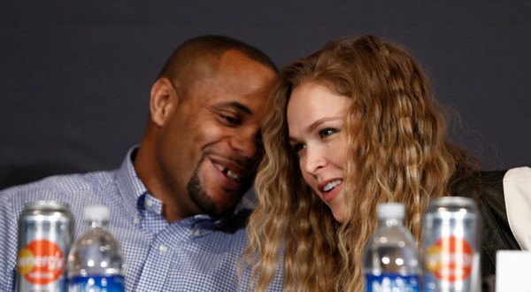 20 năm nữa, các đối thủ mới bắt kịp trình độ của Ronda Rousey