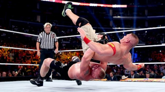 Cách đây 1 năm, Brock Lesnar đã cho ra đời Suplex City
