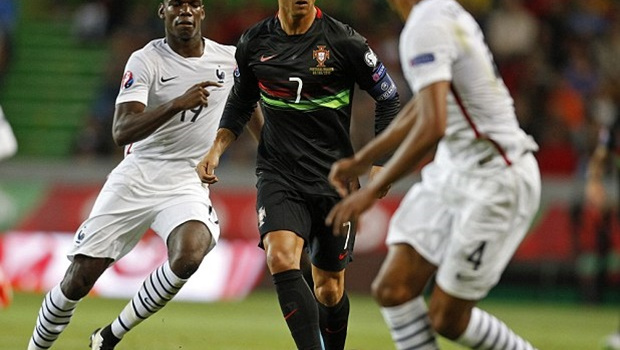 Martial ra mắt, Pháp chặn đứng đà khủng hoảng