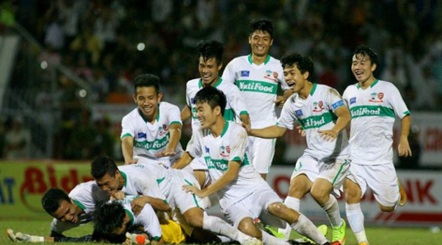 Cầu thủ HAGL Arsenal-JMG hội quân chuẩn bị đá U21 quốc tế