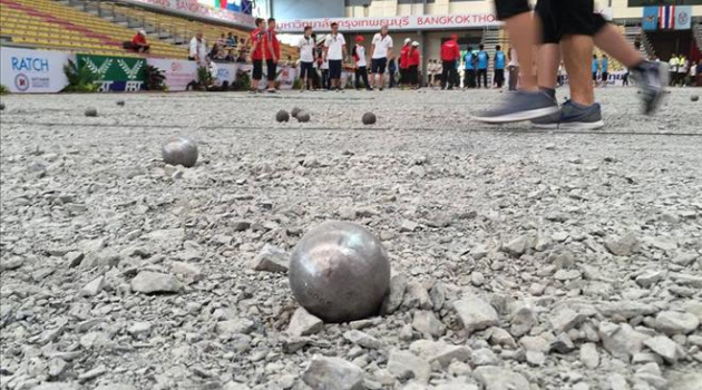 Việt Nam vào Tứ kết giải bi sắt Nữ vô địch thế giới 2015