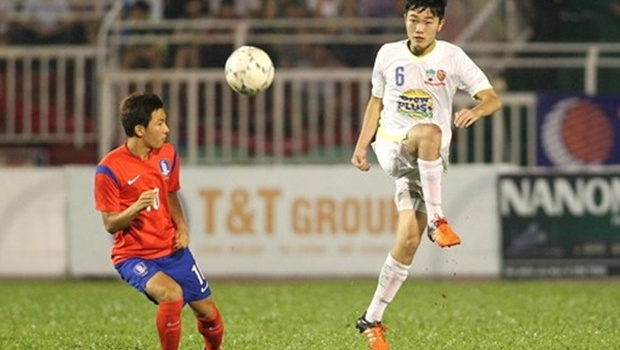 Phía Hàn Quốc ví Xuân Trường là Park Ji Sung của Việt Nam