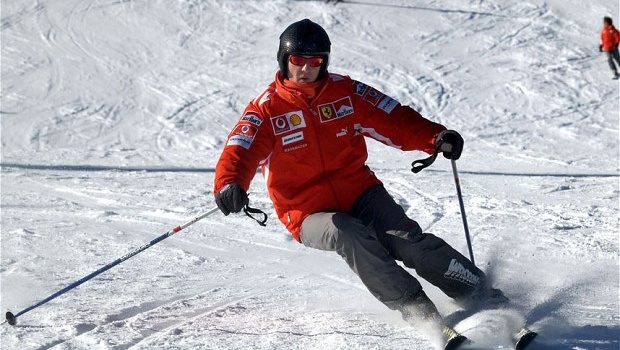 Rộ tin Michael Schumacher đã tự bước đi