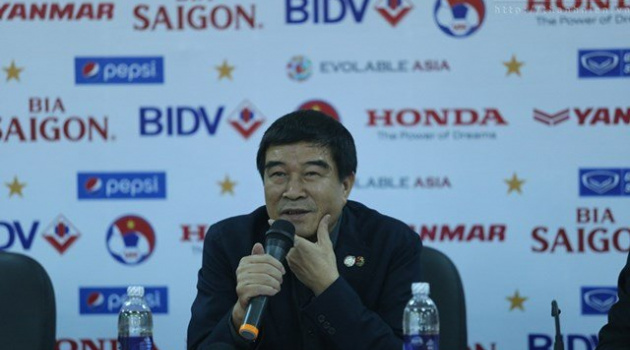 “Người nhà” VFF tiết lộ sốc về chuyện nội bộ