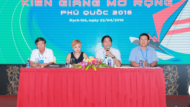 60 VĐV tham dự giải đua thuyền buồm mở rộng 2016