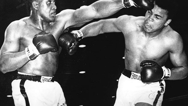 Những hình đáng nhớ trong cuộc đời và sự nghiệp Muhammad Ali