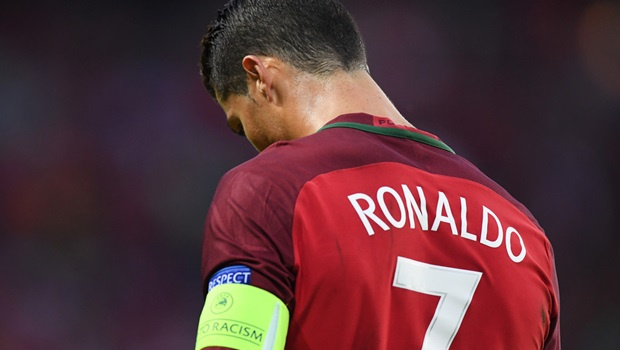Ronaldo ơi! Bồ Đào Nha cần gì?