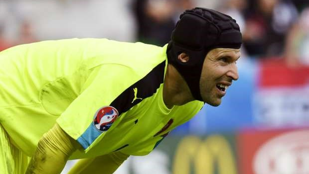 Petr Cech cân nhắc kế hoạch chia tay ĐTQG