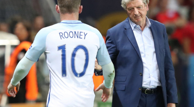 “Tốt nhất Rooney nên giã từ đội tuyển Anh”