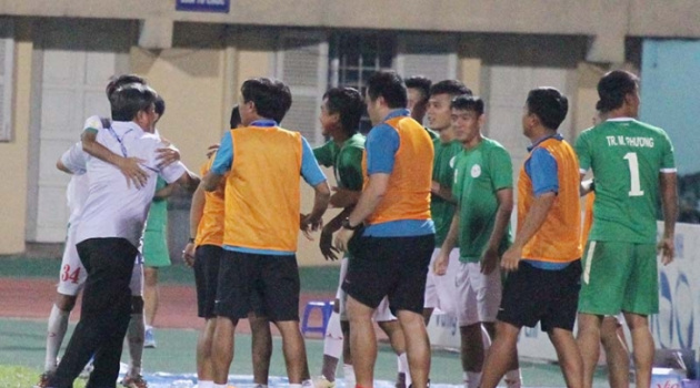 TP.HCM chính thức thăng hạng V-League 2017 trước 3 vòng đấu