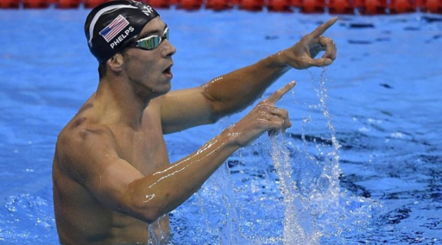 Đoạt HCV thứ 20, Michael Phelps đi vào lịch sử