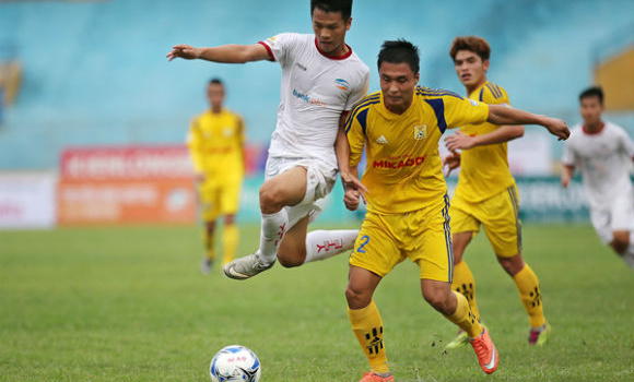 Truyền nhân Thể Công được bật đèn xanh lên V-League sớm