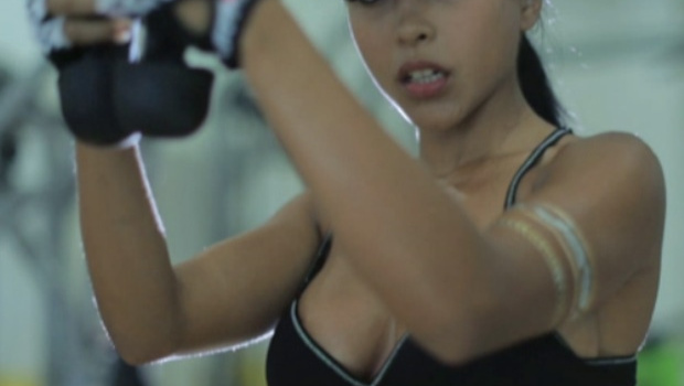 Những đường cong như mời gọi của người đẹp thể hình Nam Mỹ