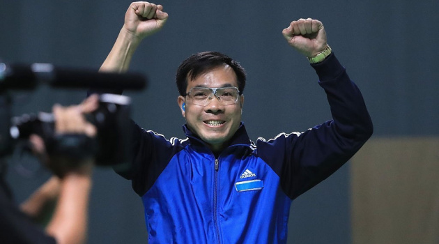 Hoàng Xuân Vinh đoạt HCB bắn súng thế giới