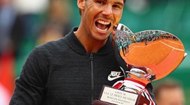 Nadal rạng rỡ nâng cúp Monte Carlo