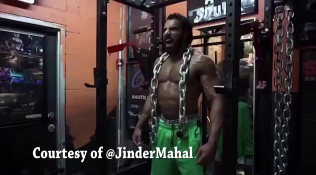 Quái vật Jinder Mahal tung bằng chứng xóa tan nghi án dùng thuốc tăng cơ