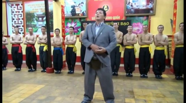 Đệ tử cũ của võ sư Huỳnh Tuấn Kiệt khuyên môn đồ Vịnh Xuân nên cẩn thận