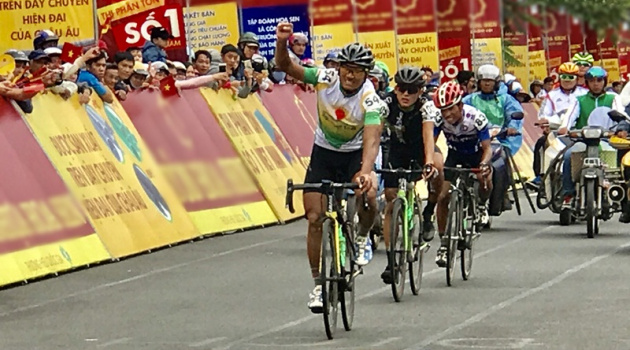 Chặng 13 giải xe đạp quốc tế VTV 2017: Nỗ lực muộn màng của tuyển thủ