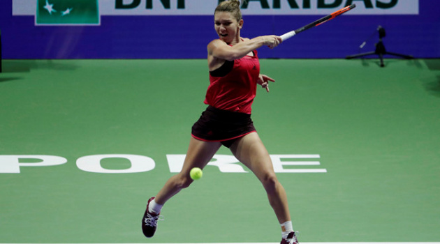 Halep trả nợ hoàn hảo trước Garcia