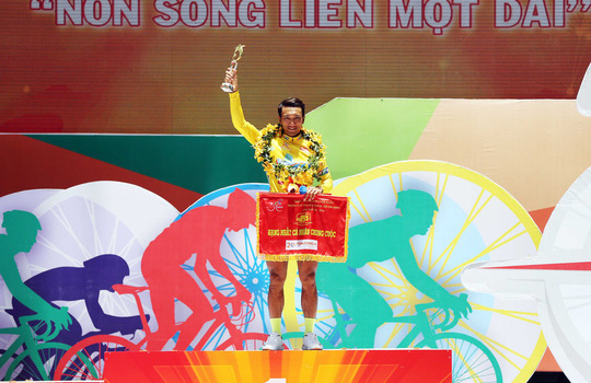 Nguyễn Thành Tâm đoạt Áo vàng chung cuộc Cúp Truyền hình TP HCM 2018