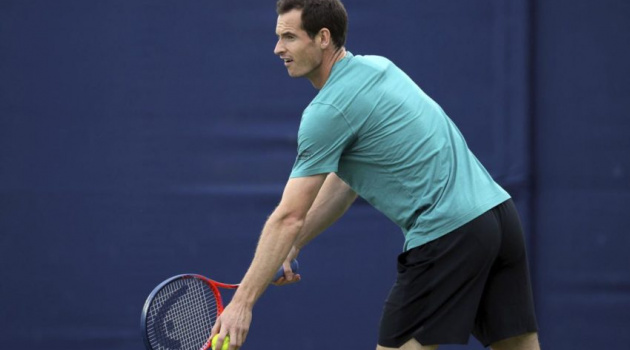 Murray tái xuất, đụng độ trai hư nước Úc ở Queen's Club