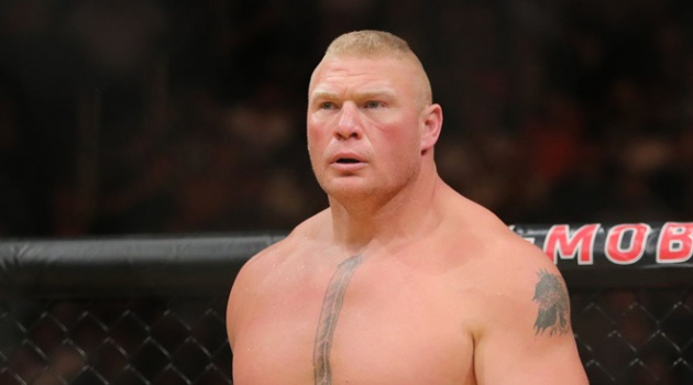 Lesnar chỉ có 1% cơ hội đánh bại Cormier