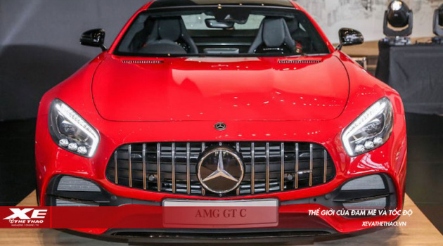Soi Coupe sang Mercedes-AMG GT C có giá hơn 355.000 USD vừa ra mắt ĐNA